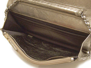 シャネル/シャネルのバッグ、シャネルの財布/シャネル/メタリックカーフ ウォレットバッグ