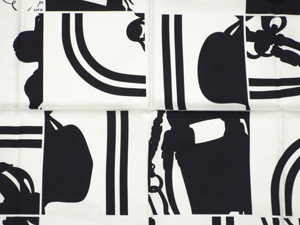 エルメス/カレ90 スカーフ 【EN DESORDRE （無秩序）】/白×黒 
