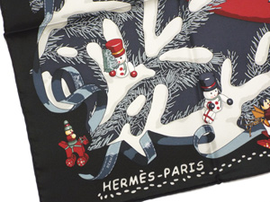 エルメス/エルメスのバッグ、エルメスの財布の専門店/エルメス/カレ90 スカーフ 【Noel au 24 Faubourg （フォーブル24番地のクリスマス）】